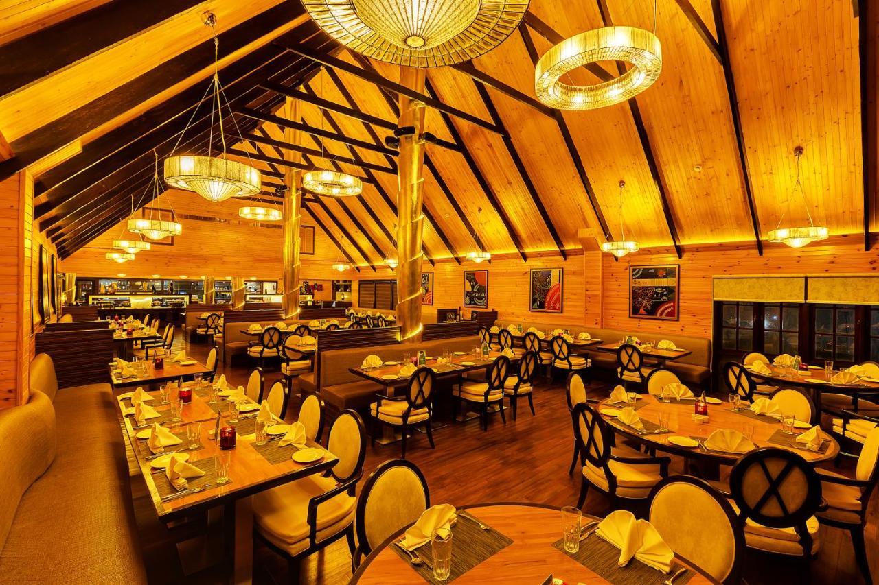 Aveda Suites At Aamby Valley City Lonavala Buitenkant foto